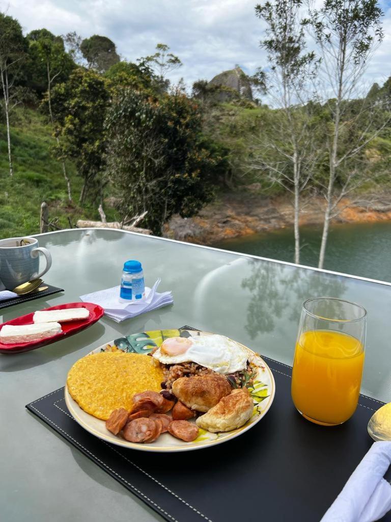Cabana Privada Sin Prisa "Not Rush" Preciosa! Con Jacuzzi, Vista Y Acceso Directo Al Embalse, Vista A La Piedra , Deporte Acuatico Paddle Board And Breakfast Incluidos ! Imperdible Guatapé Zewnętrze zdjęcie
